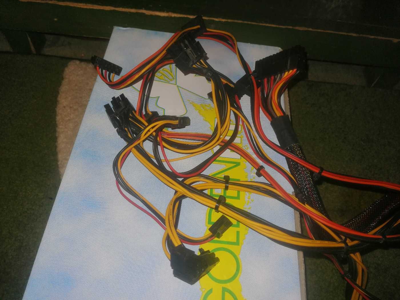 CHIEFTEC GPS-550W - Táp -  Eladó