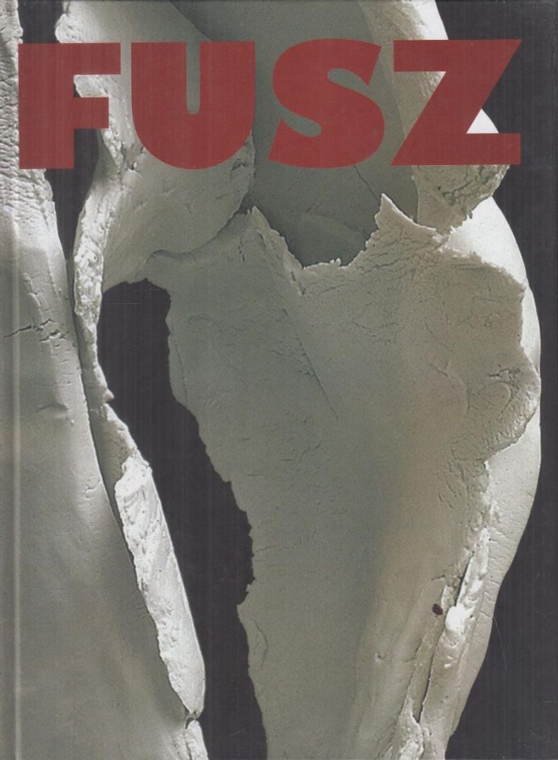 Fusz (aláírt)