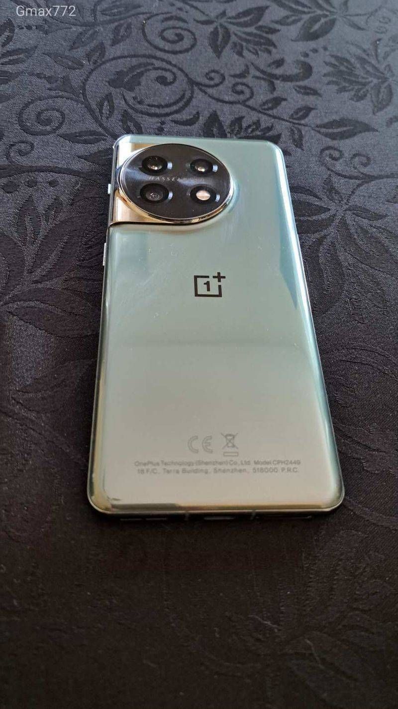 One Plus 11 mobiltelefon