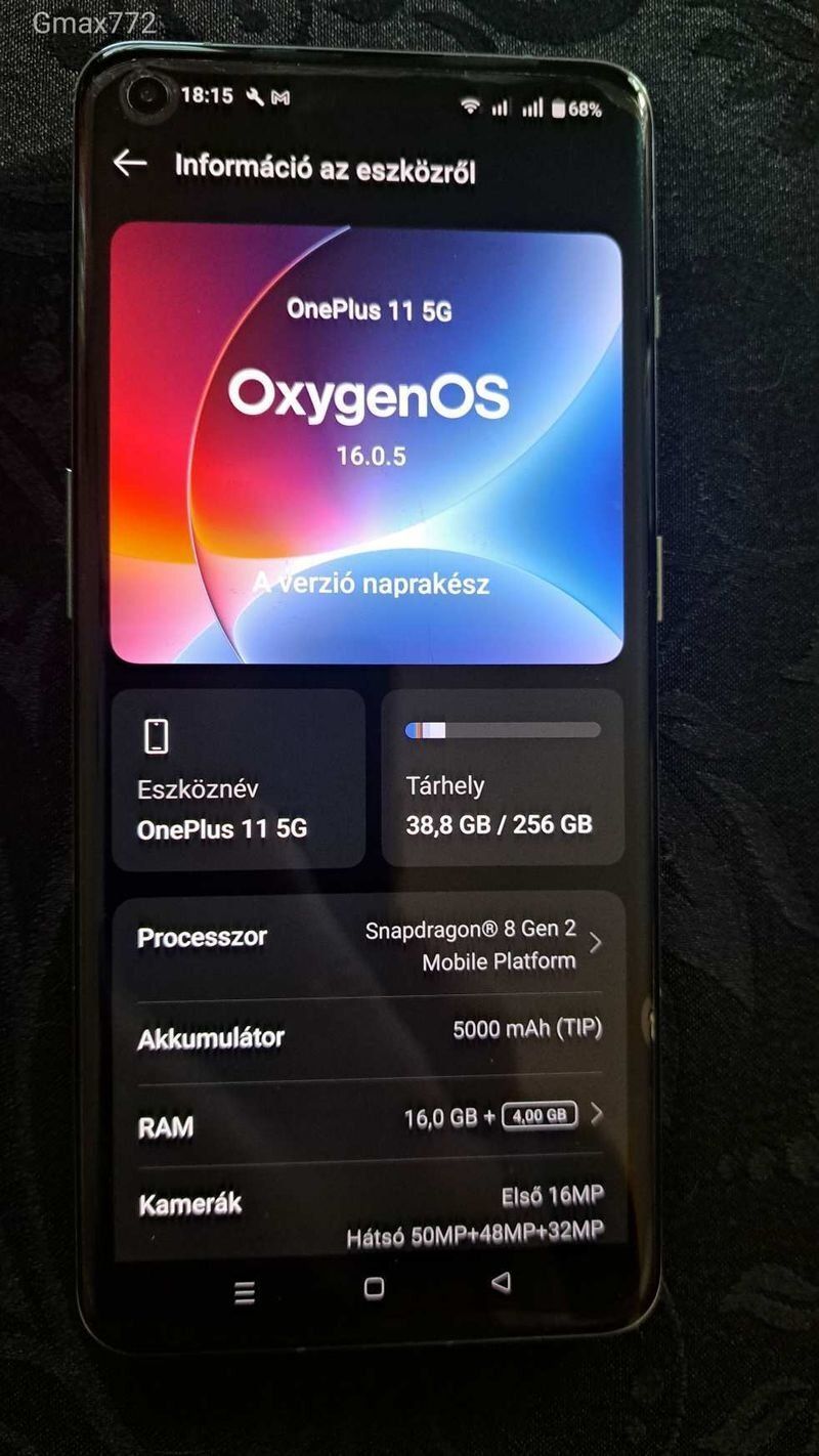 One Plus 11 mobiltelefon
