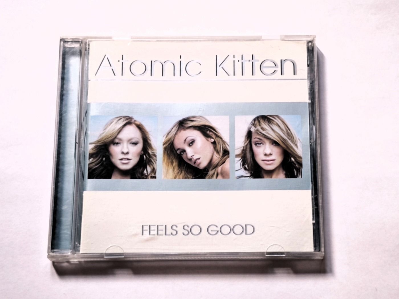 Atomic  Kitten   -  Feels  So  Good   CD   2002
