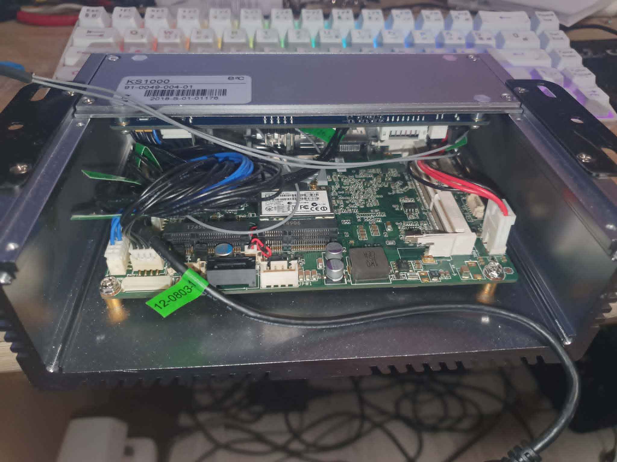 Ipari mini pc (2)