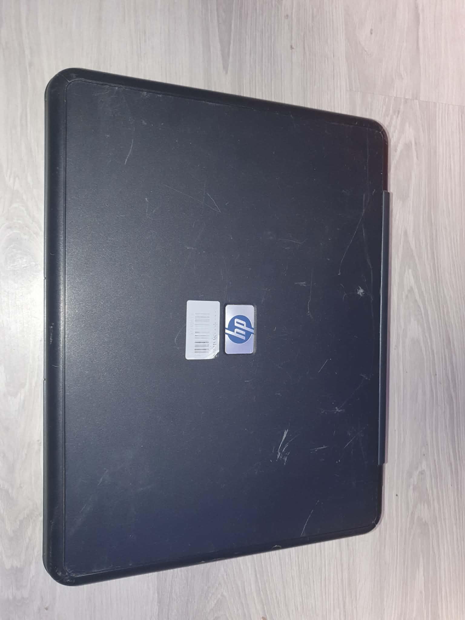 Retro HP notebook