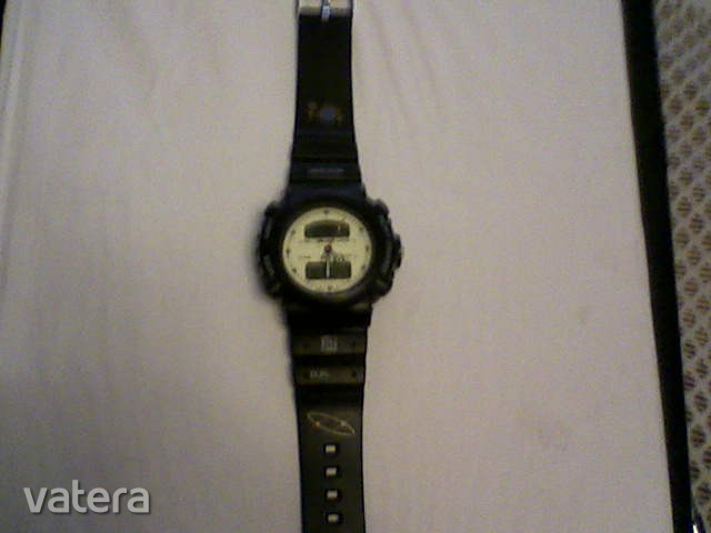 Worldtime régi retro karóra elemes