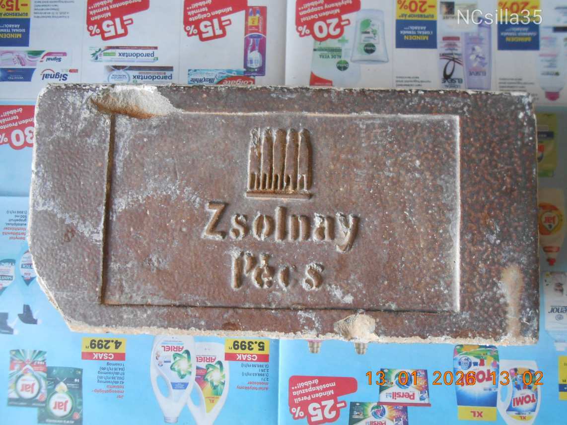 Zsolnay tégla I