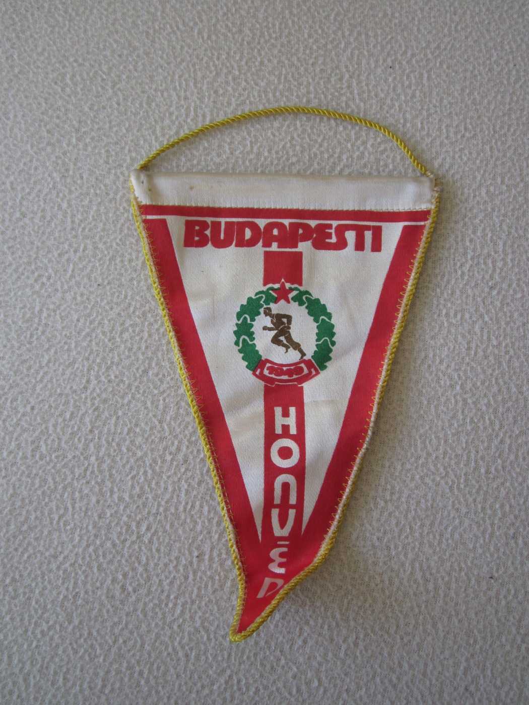 Budapest Honvéd zászló