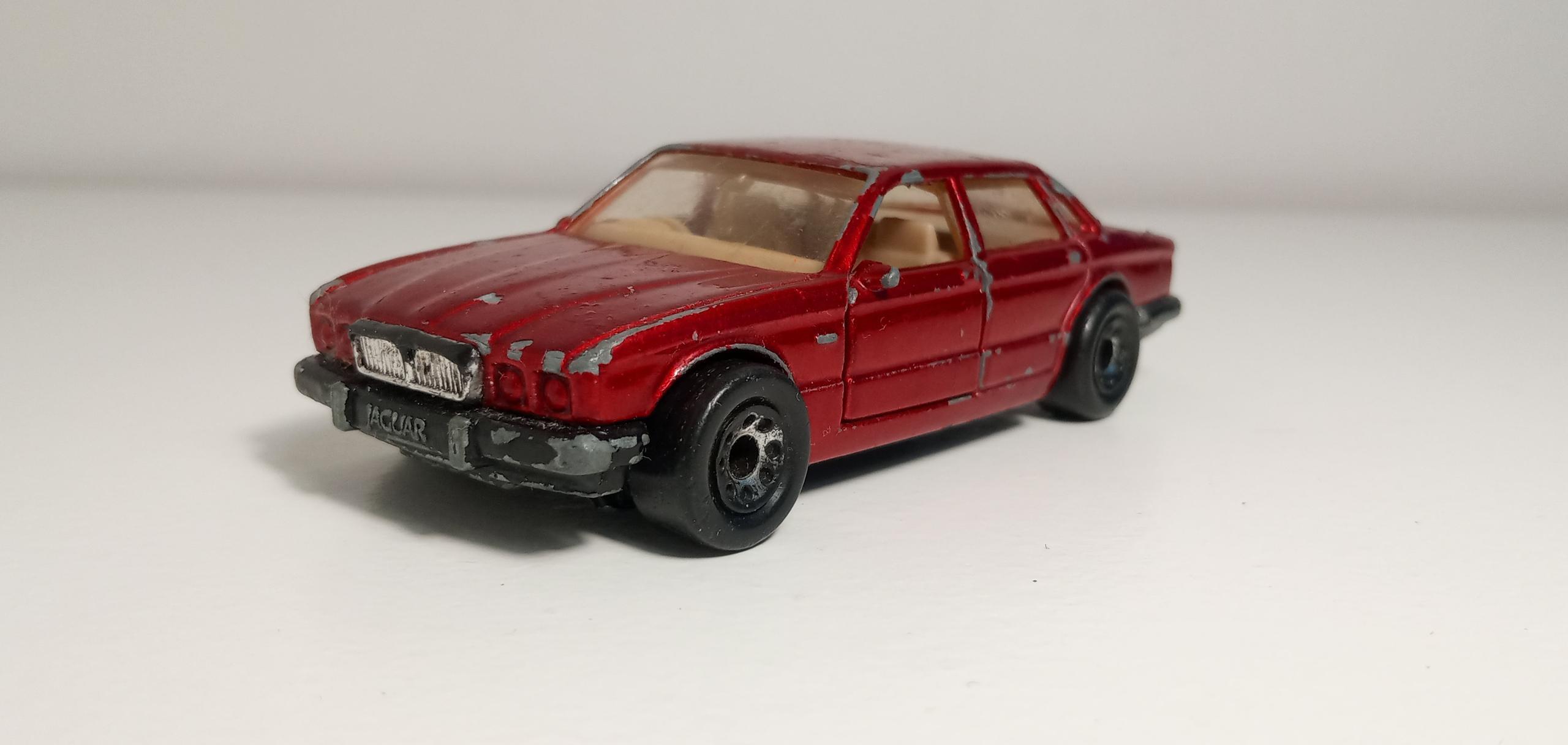 Matchbox Jaguar XJ6