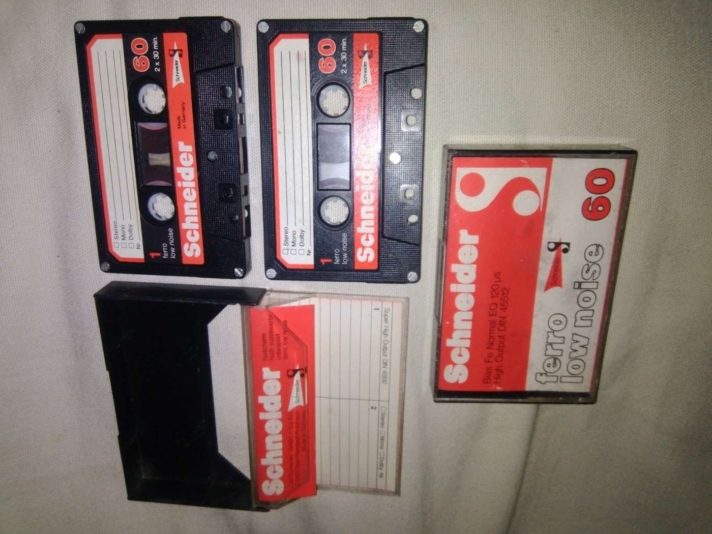 214.........SCHNEIDER C-60 CSOMAG