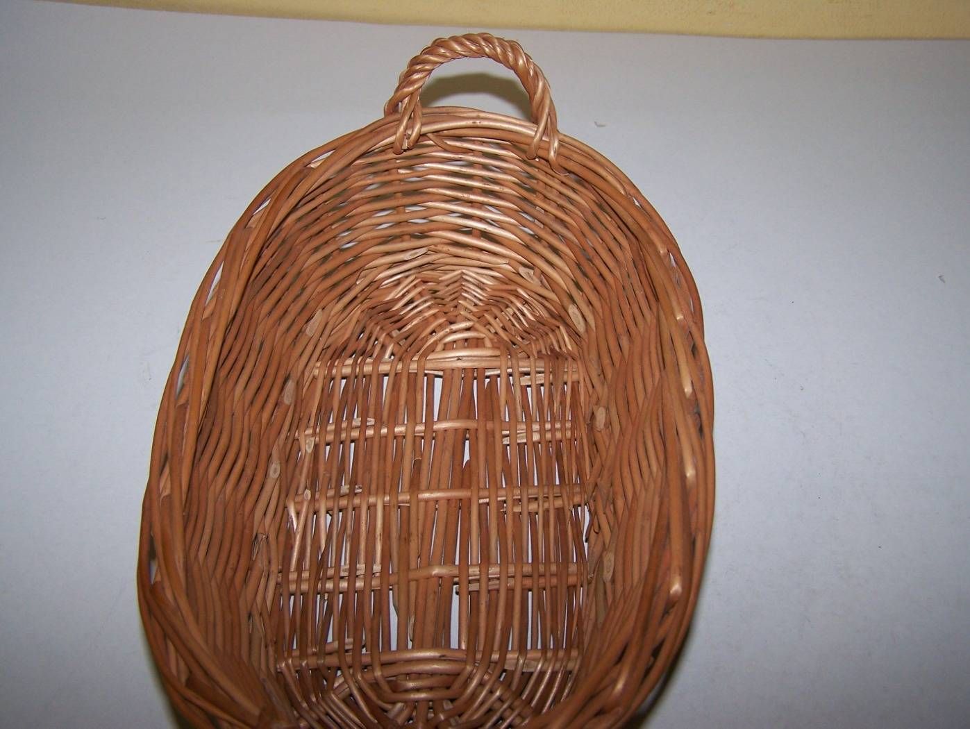 Ovális fonott  kosár