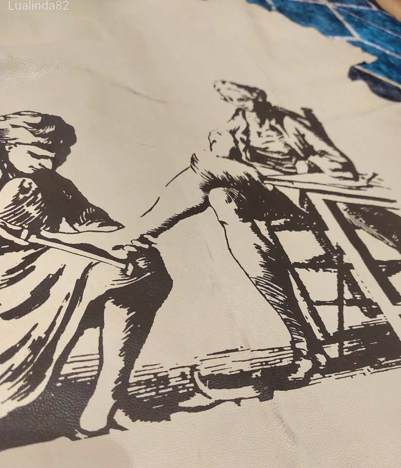 CIPÉSZ MINTÁS BŐR ALAPANYAG