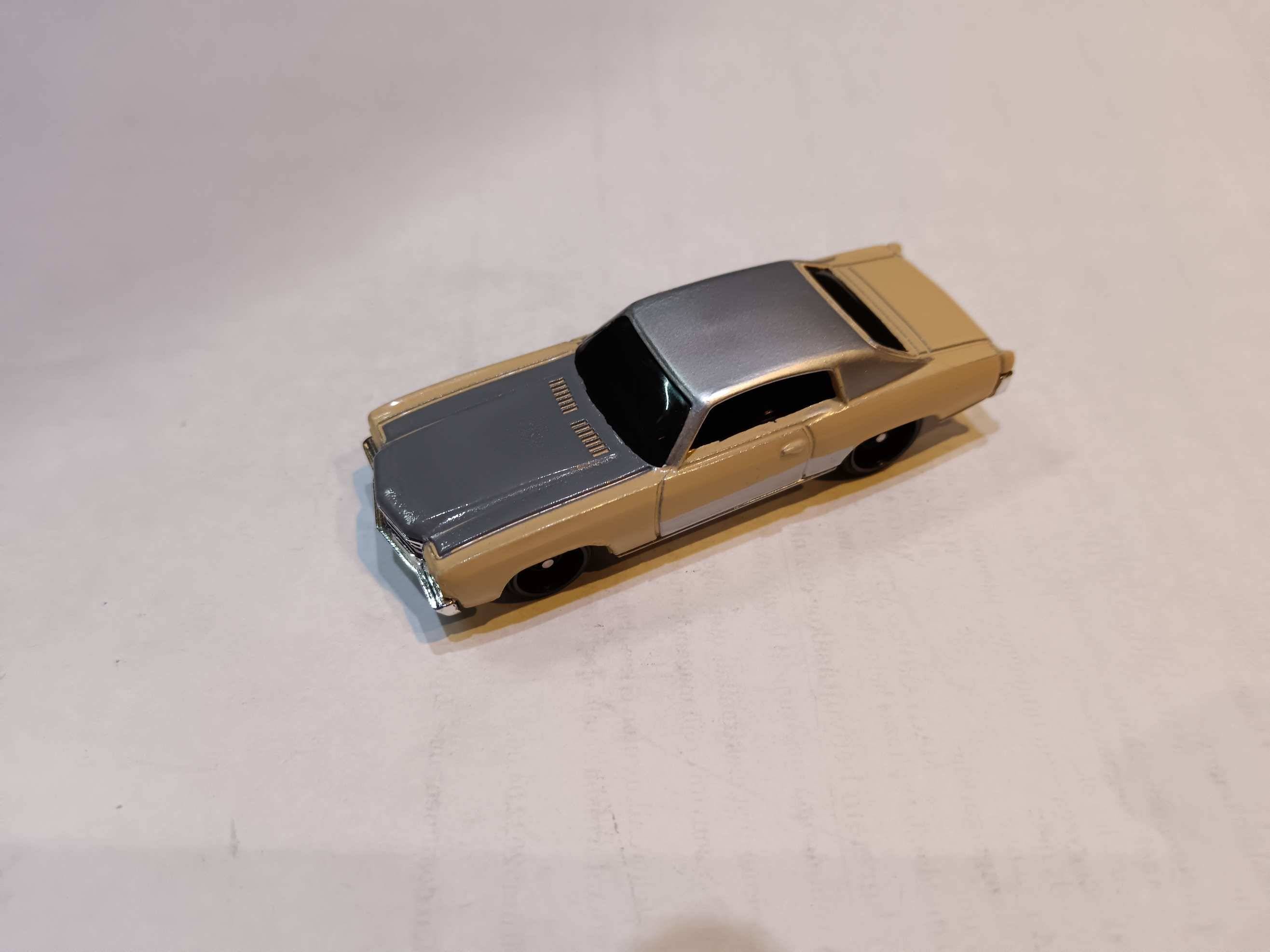 Hot Wheels  _  '70 Monte Carlo