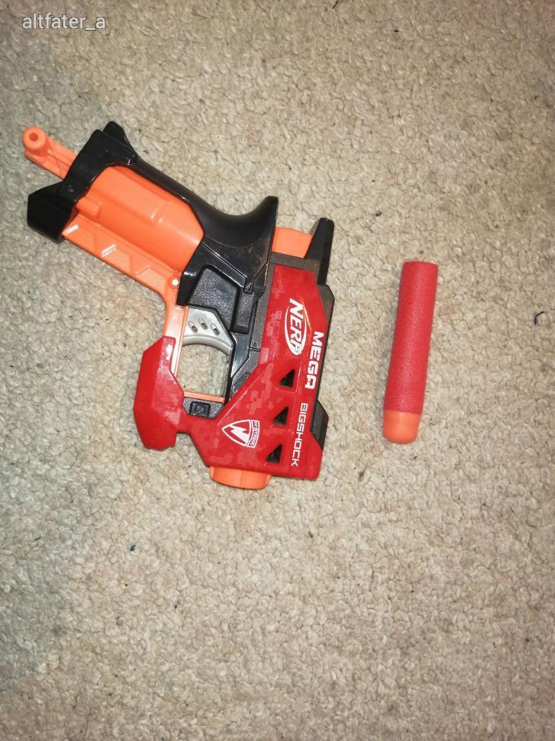NERF MEGA Bigshock és 1 lövedék