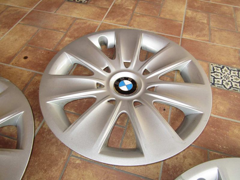 BMW E90, E91, E92, E93 gyári dísztárcsa szett 16"