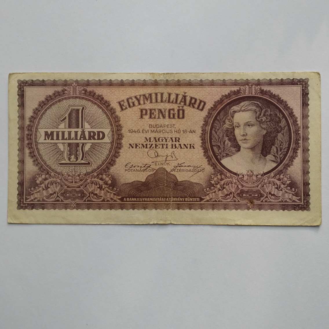 egymilliárd pengő 1946