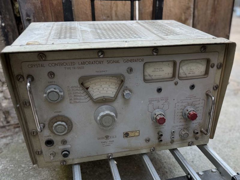 Emg generator