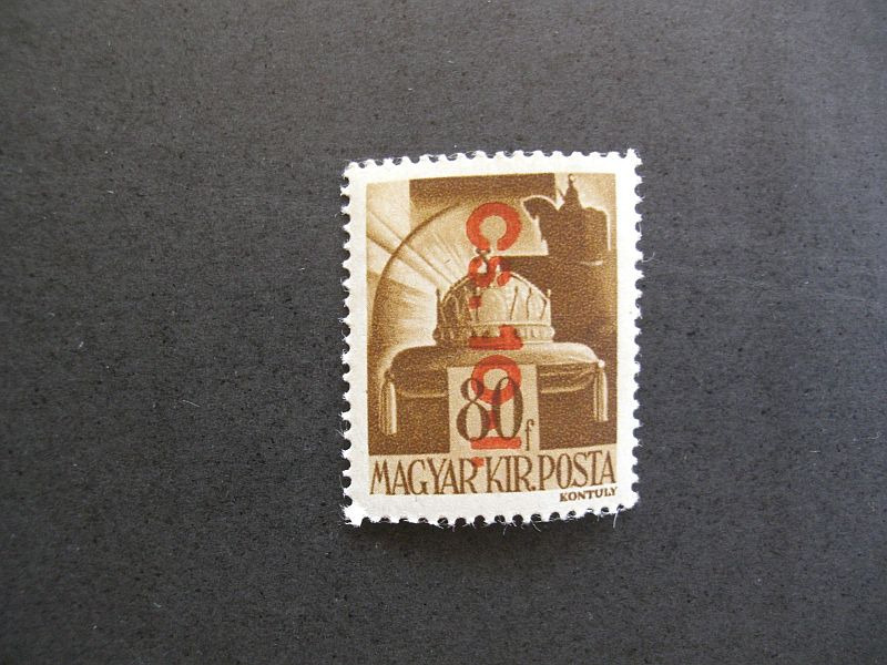 1946. Betűs visszavont csomag postatiszta ** bélyeg (ujjnyom)