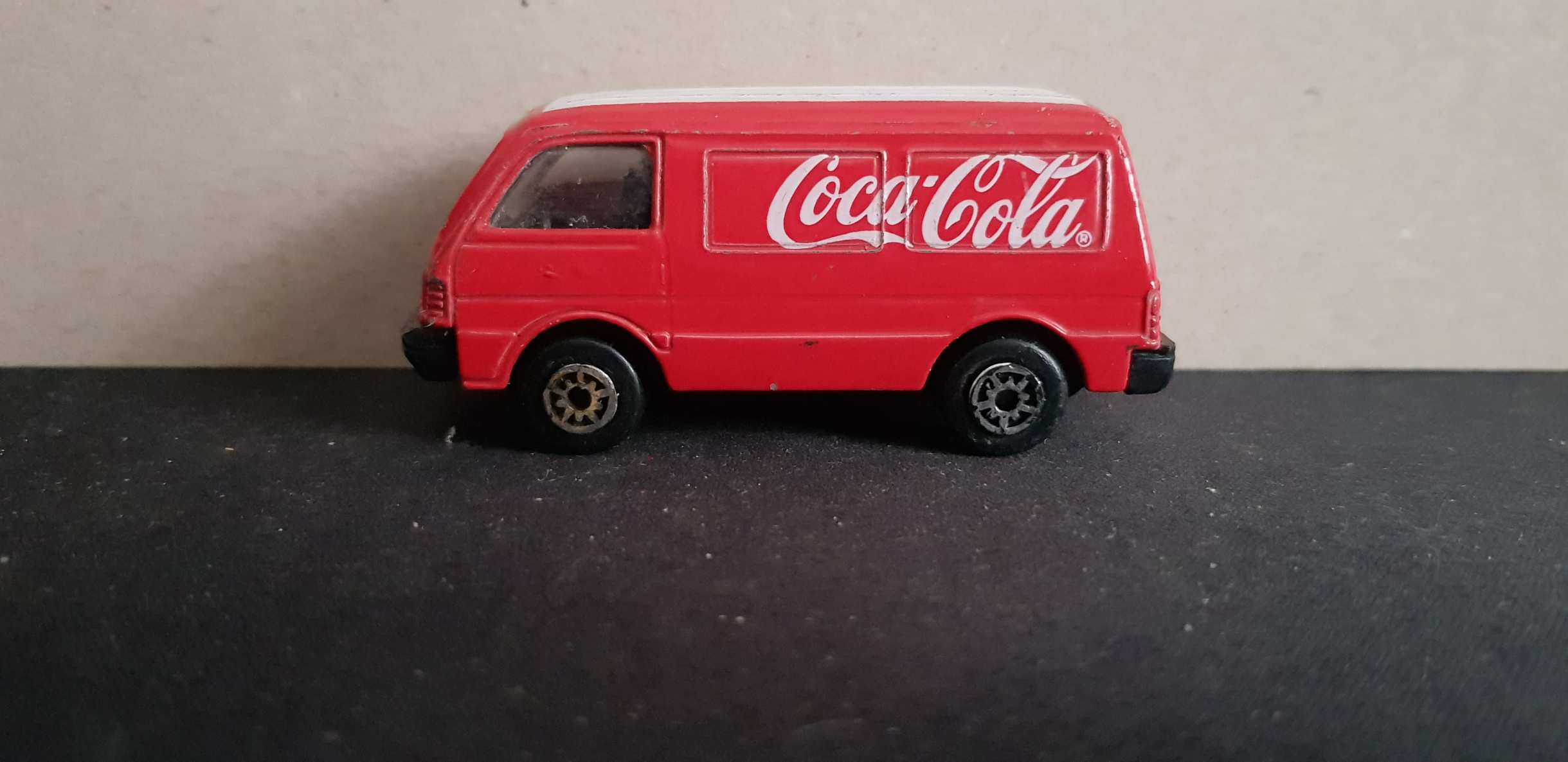 Ford Econovan - Coca Cola / 1:64
