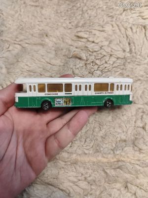 Majorette autobus no310