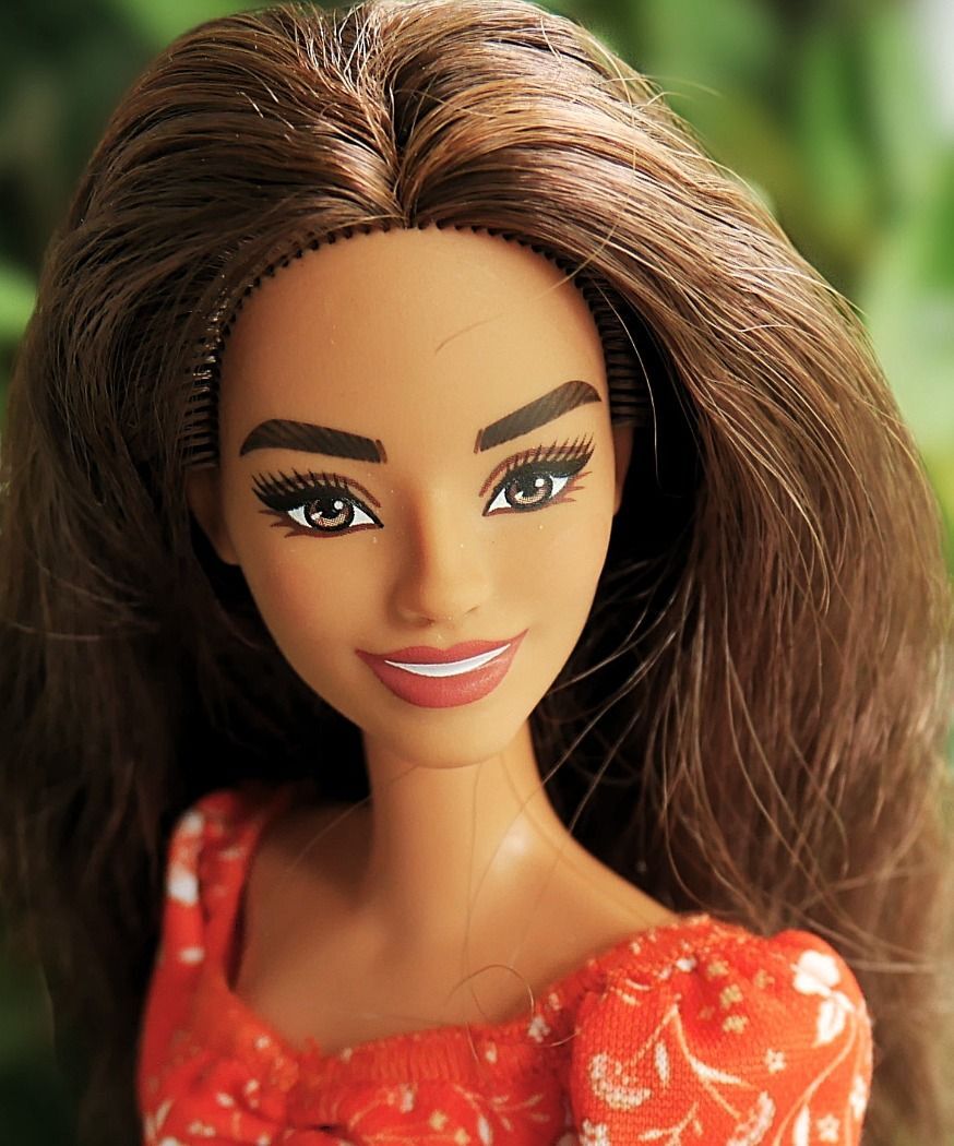 Barbie baba - Mattel  2015