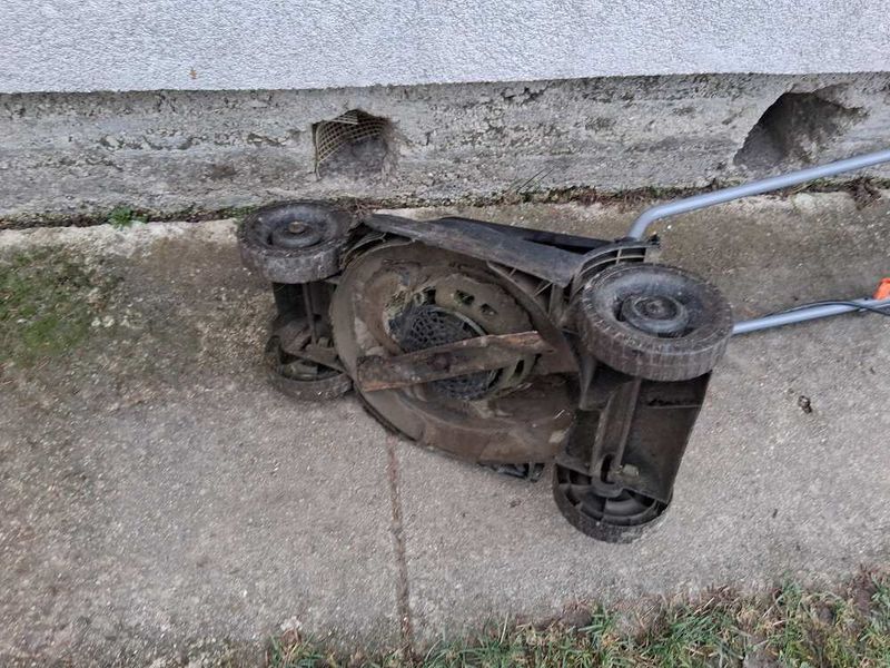 Black & Decker fűnyíró hibás