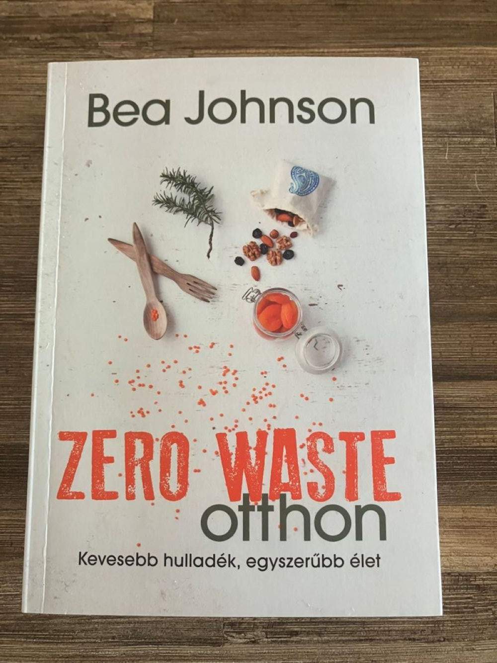 Eladó könyv: Zero waste otthon