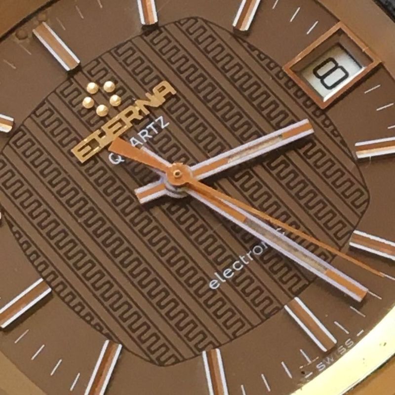 Eterna quartz eletronic karóra