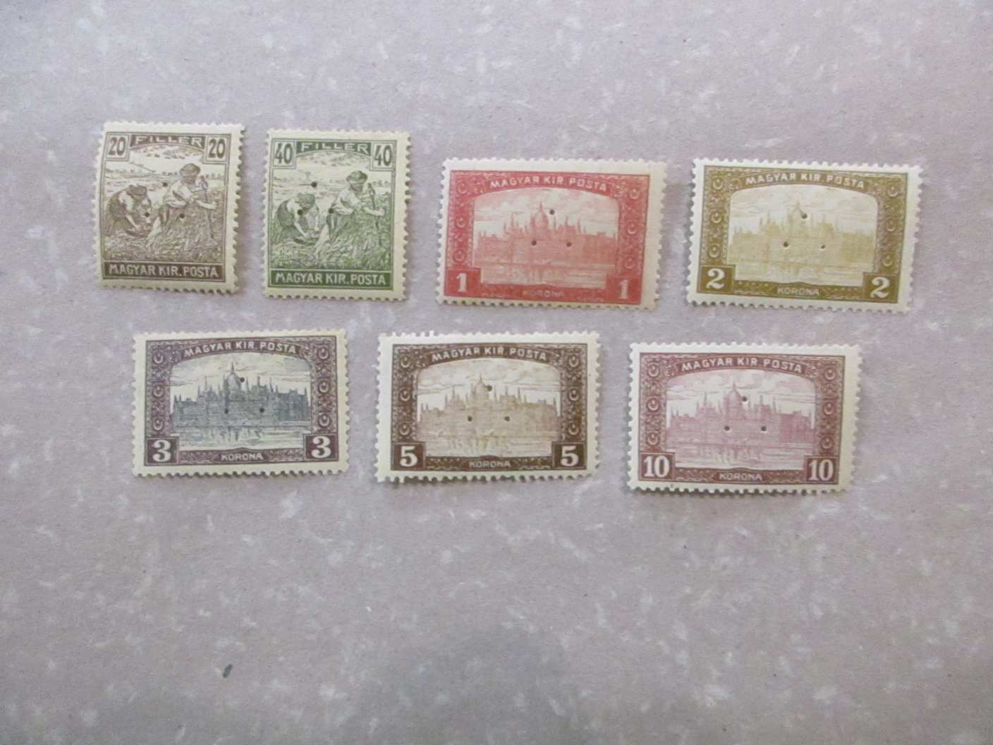 1918.  Arató-Parlament hármas lyukasztással**