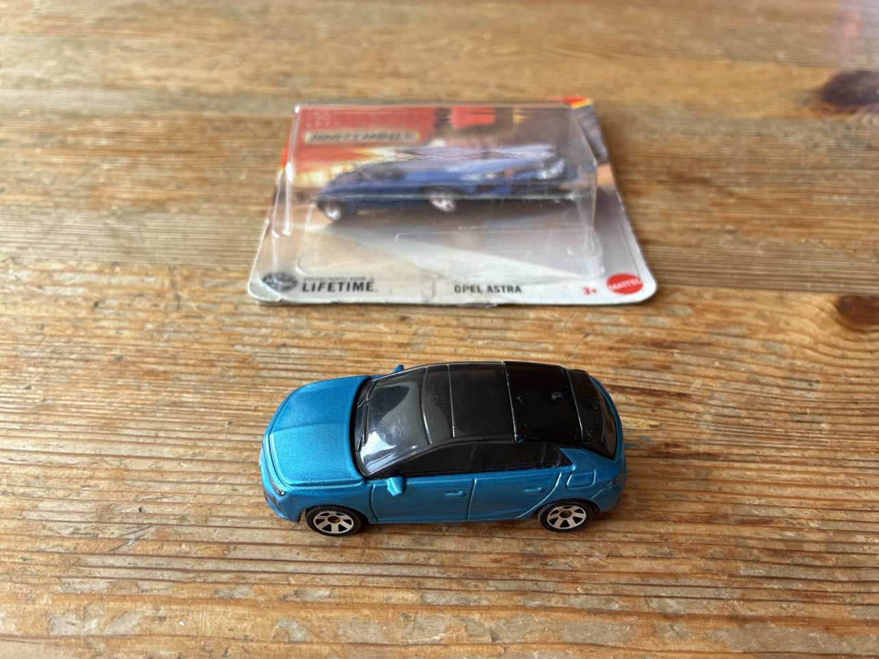 Matchbox 2022 Opel Astra