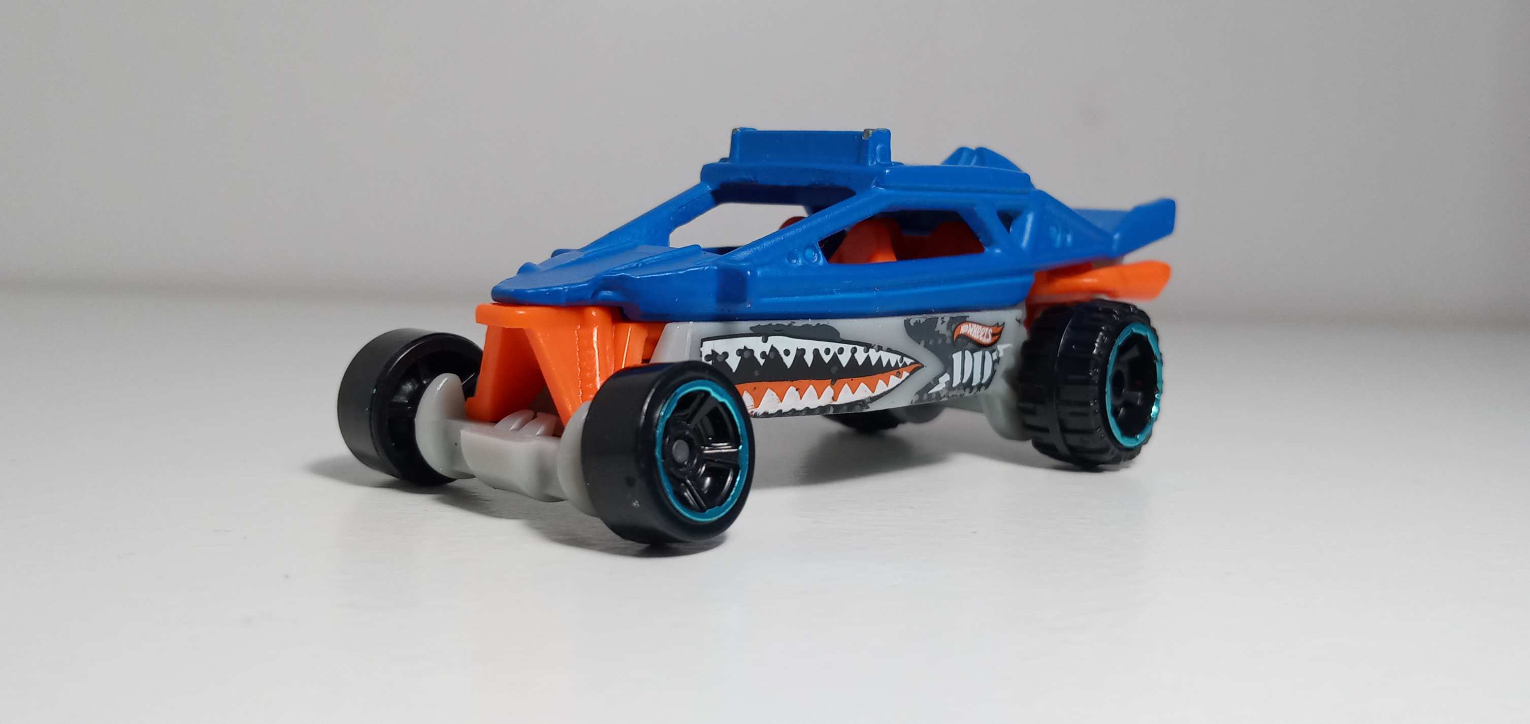 Matchbox Dune It Up