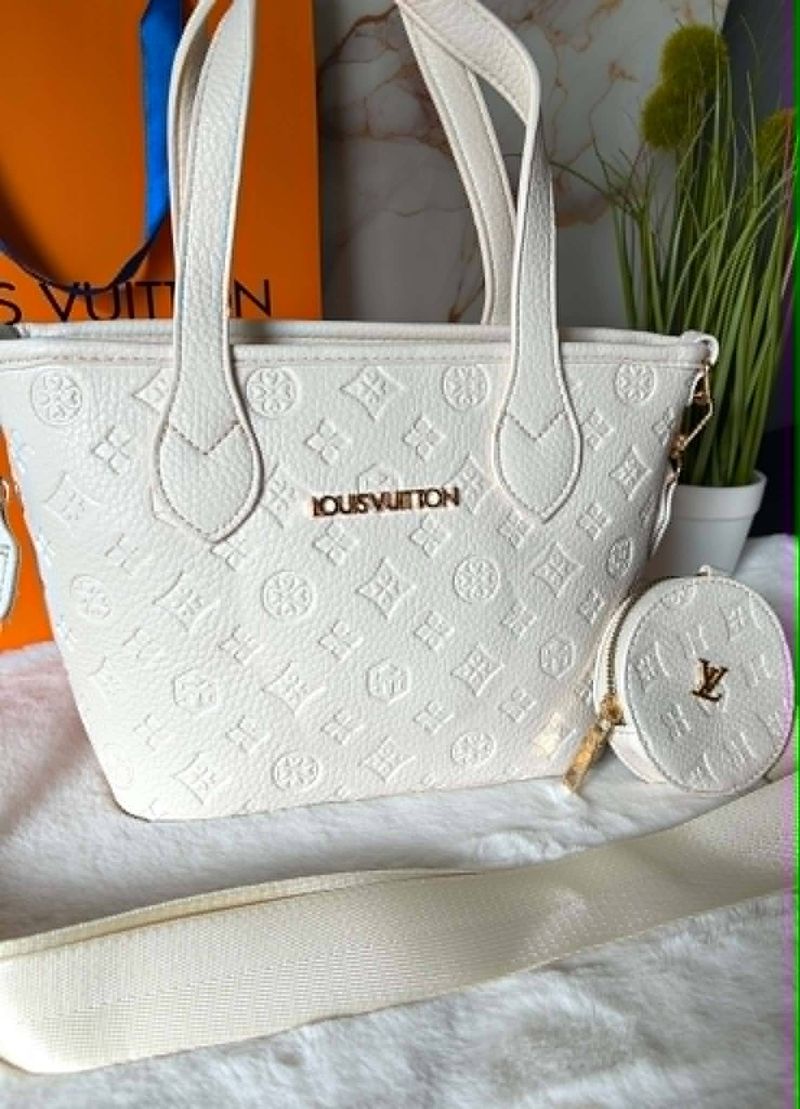 Louis Vuitton  táska új