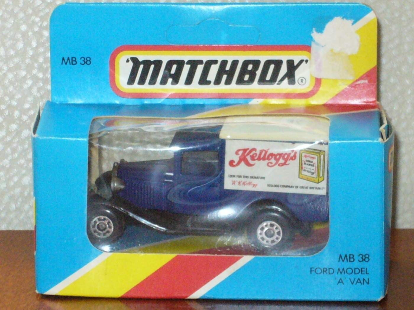 Matchbox Superfast No 38 Model A Ford Van Kellogs Akció