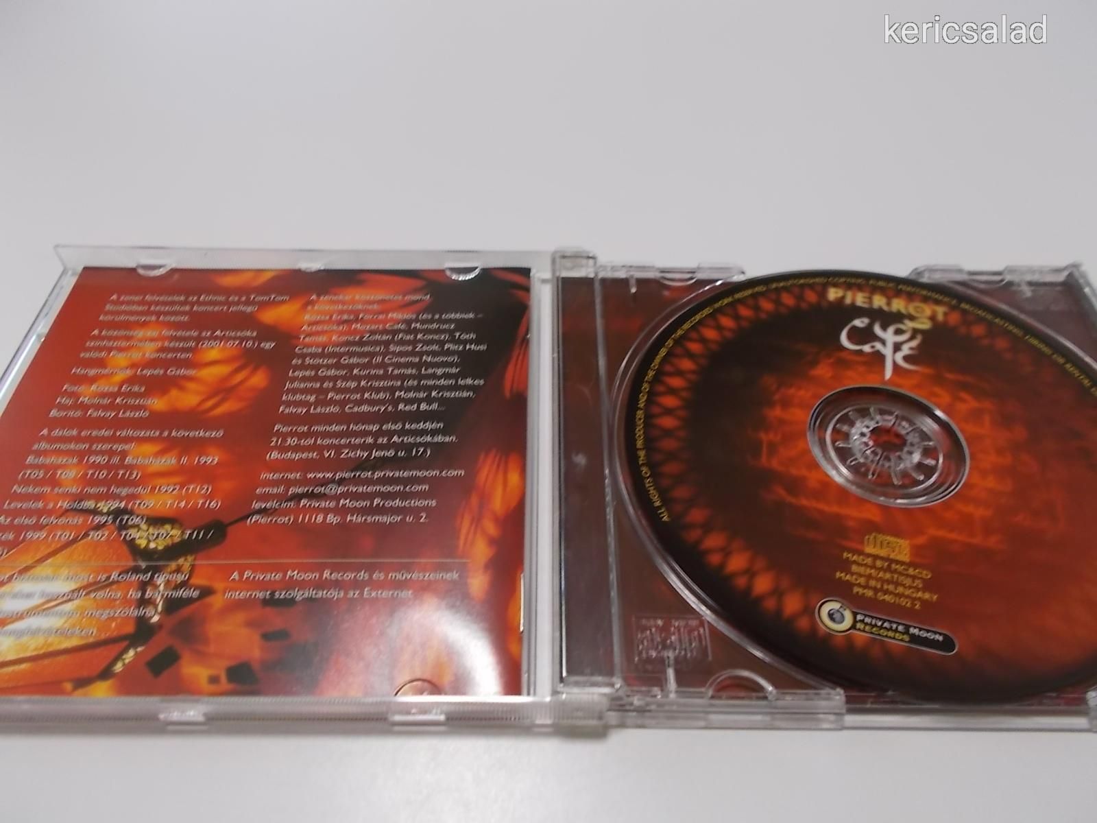 Pierrot: Café cd 2001