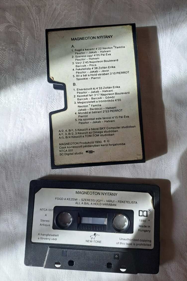 Magneoton Nyitány kazetta
