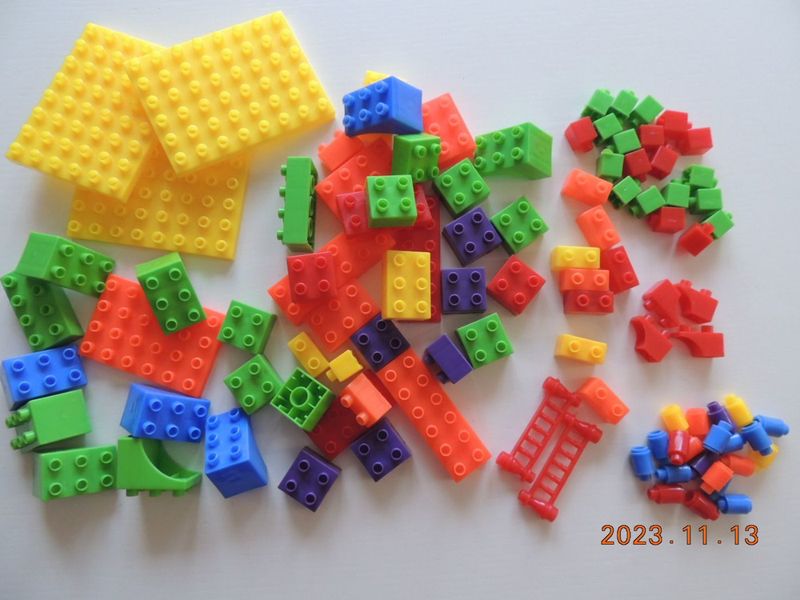 Bricks építőjáték 100 db elemmel