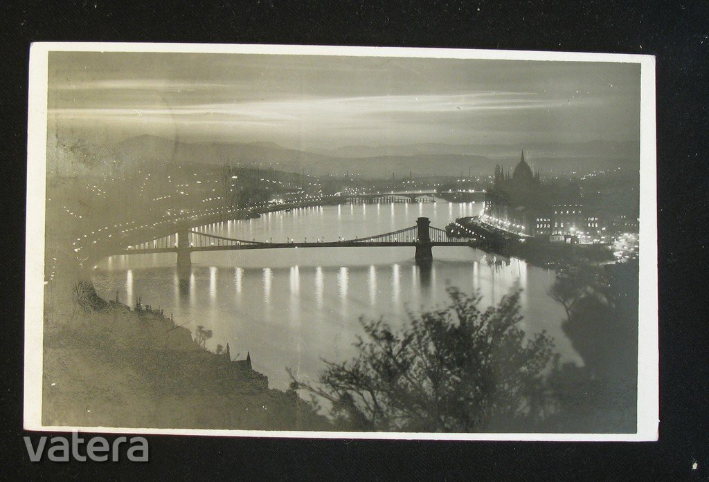 Budapest, Látkép Lánchiddal