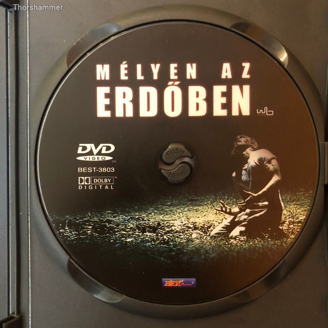 Mélyen az erdőben DVD