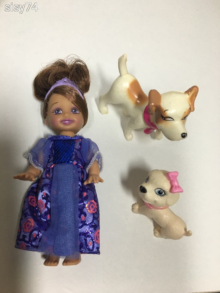 Barbie kisbaba + 2 kutyus