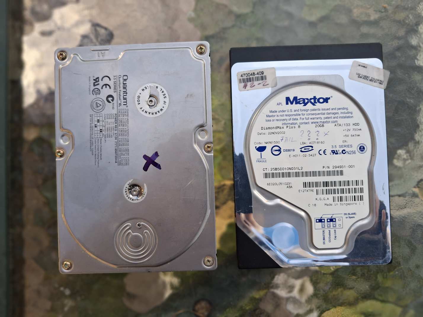 2 darab hibás HDD