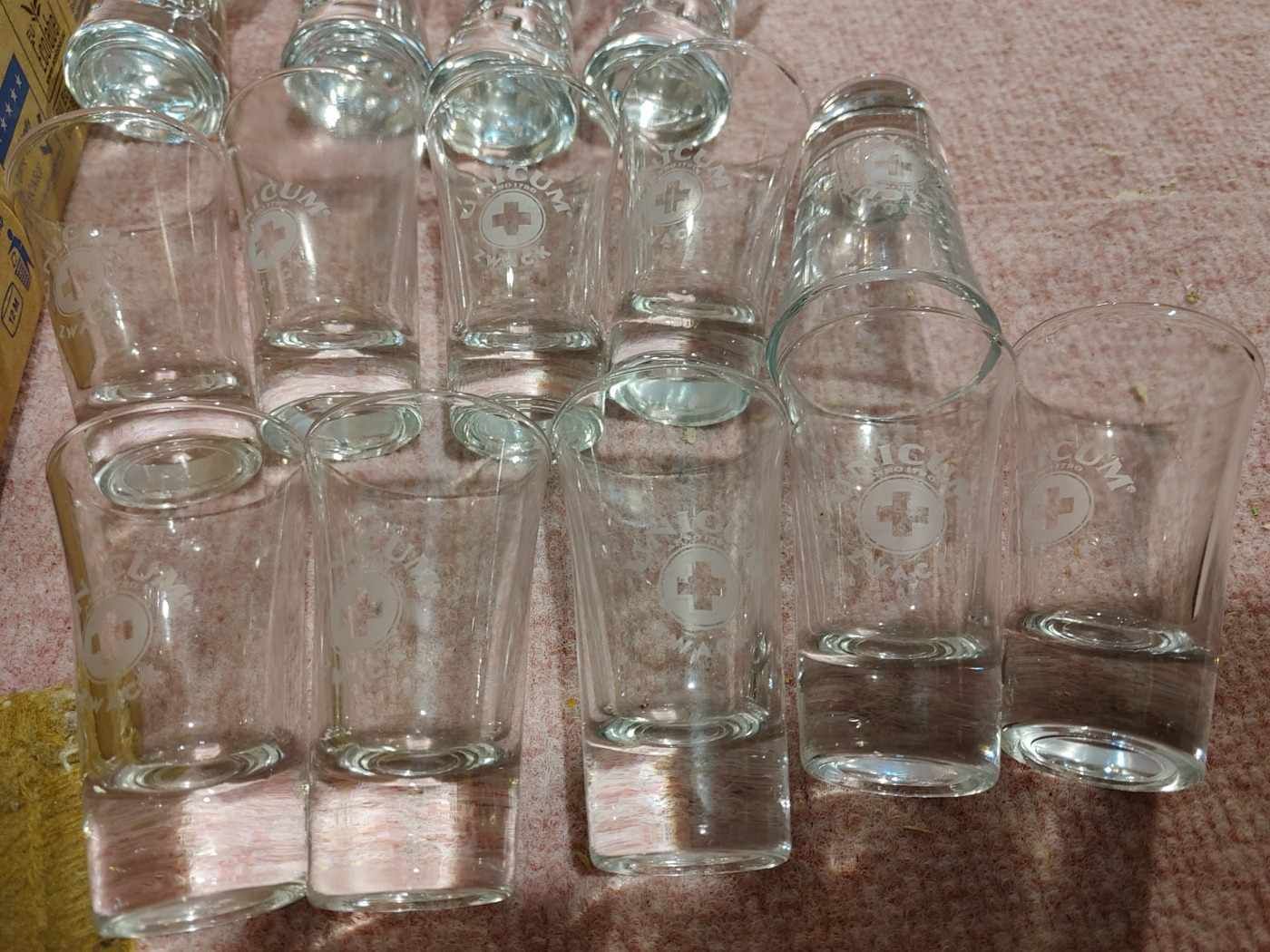 Unicum üvegpohár  990 Ft/db