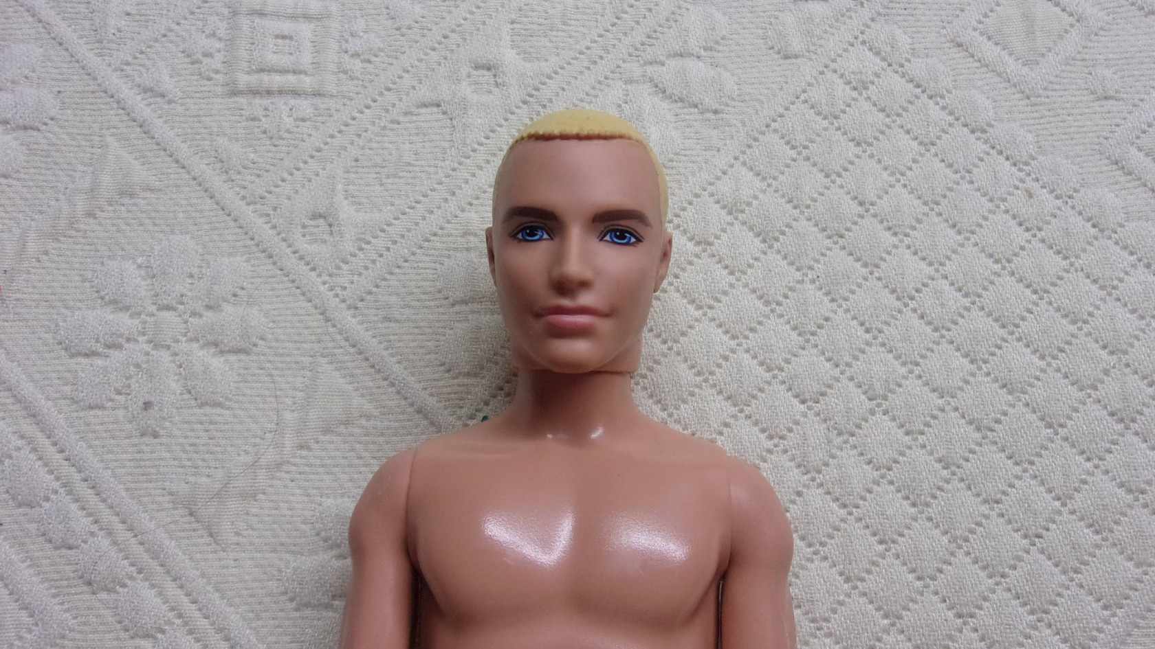 Fiú  Barbie baba  Mattel