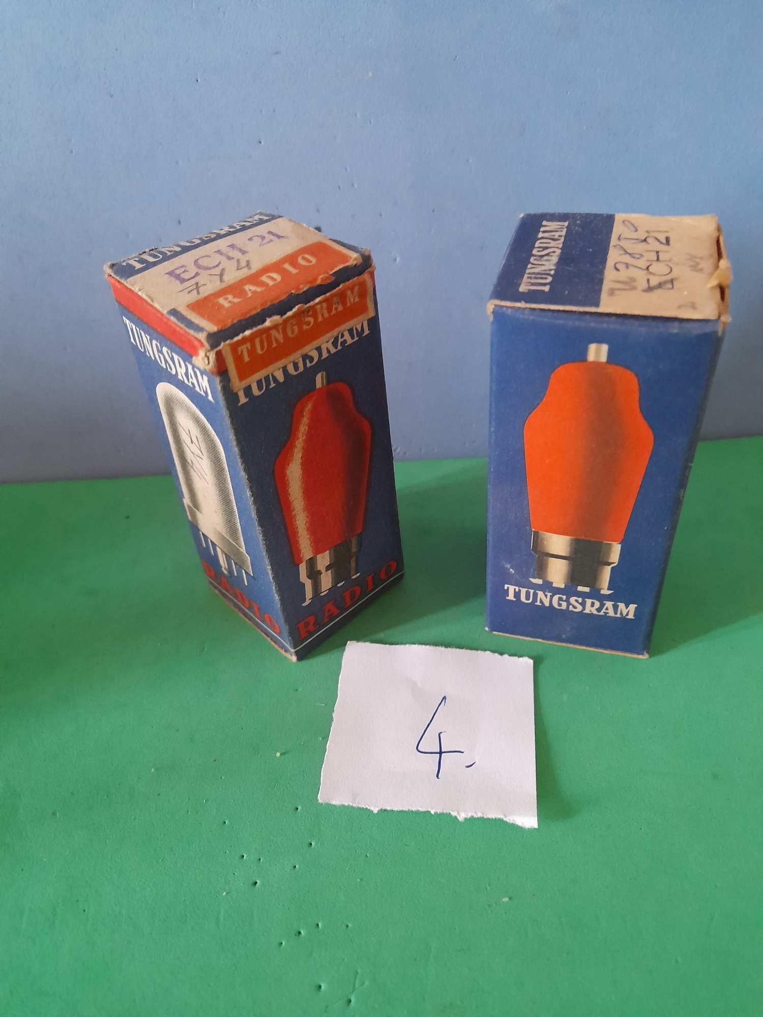 Régi ECH21 elektroncső 2 darab (C3)