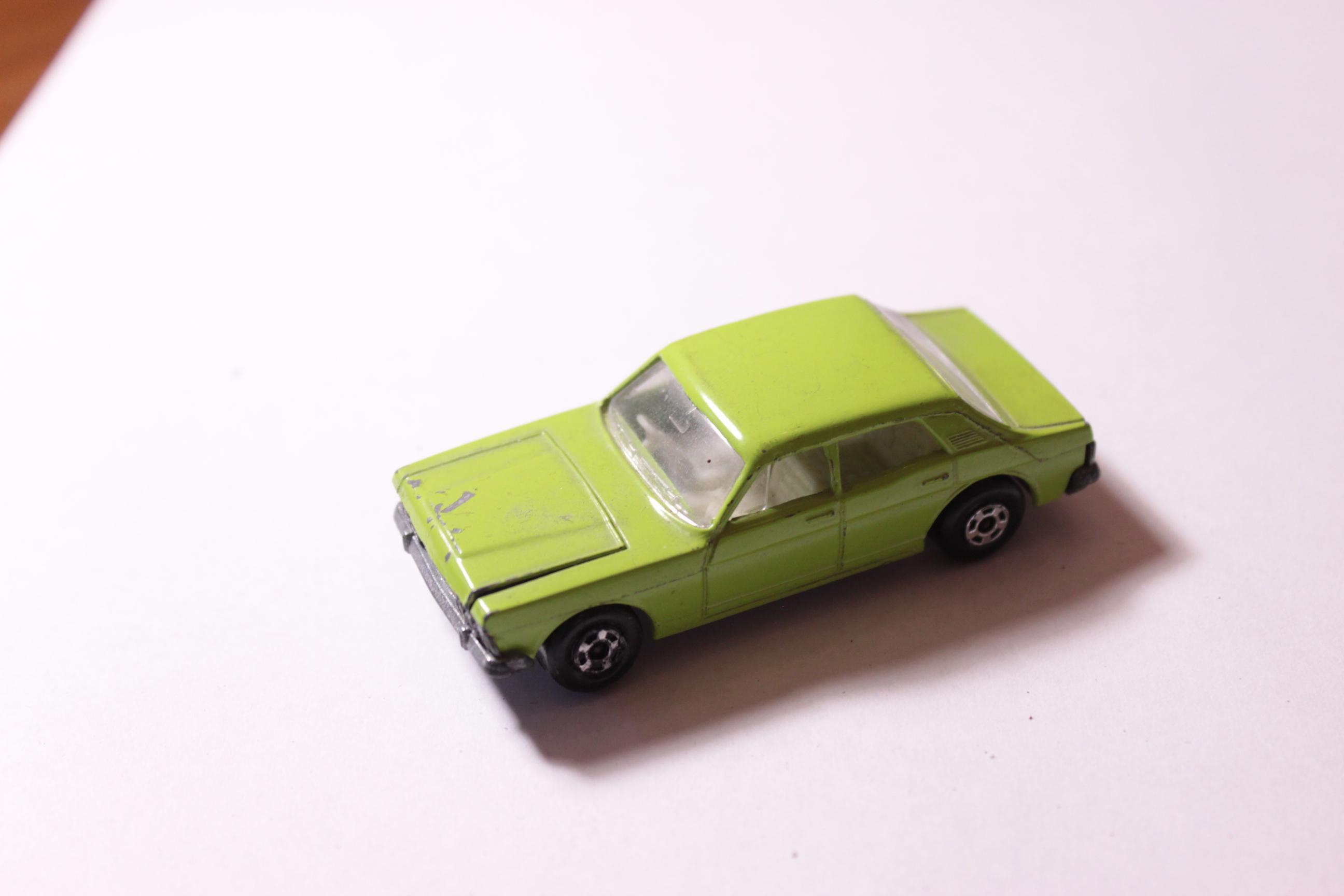 Matchbox Superfast dömping Ford Zodiac, lime