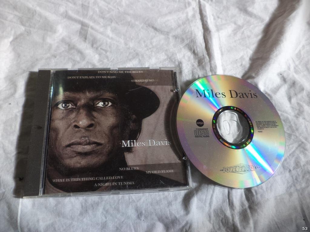 [ABC] Miles Davis CD (4791)