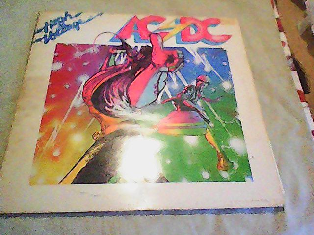 AC/DC: High Voltage (UK)