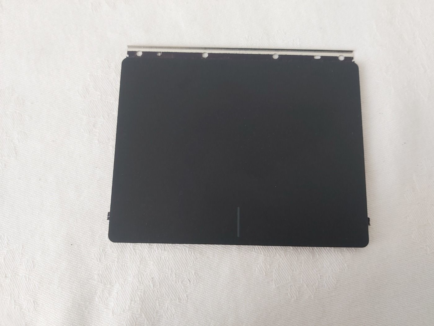 Dell Latitude 3500 notebook touchpad (207.)