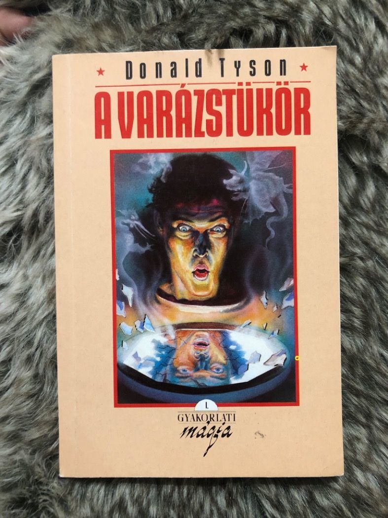 Donald Tyson: Varázstükör