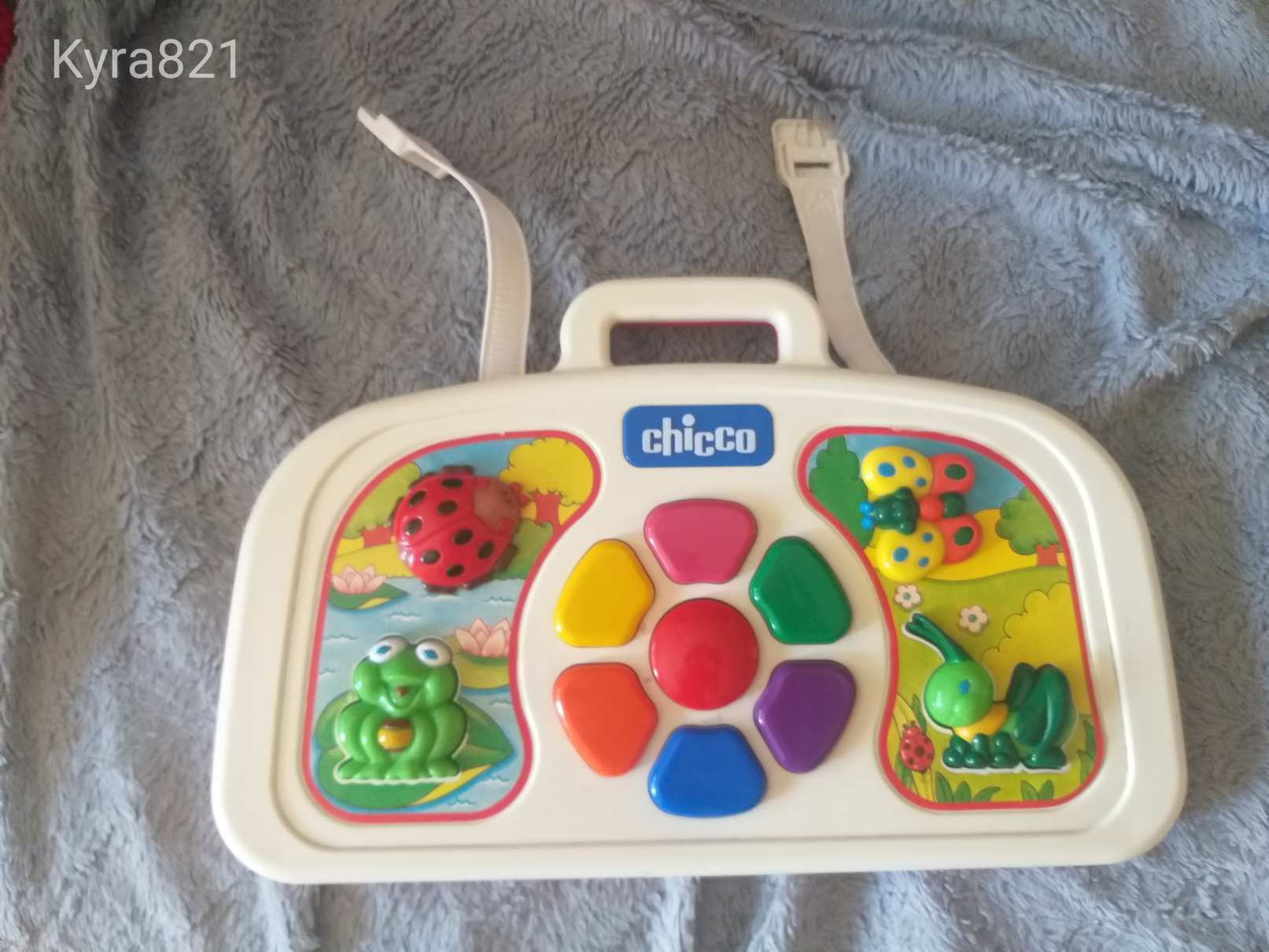 Chicco zenélő babajáték