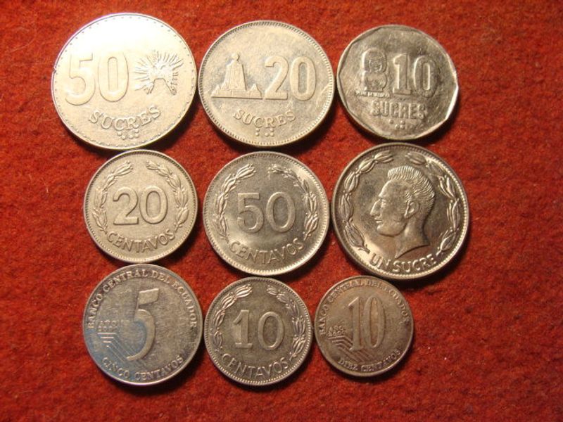 Ecuador 9 féle érme egyben
