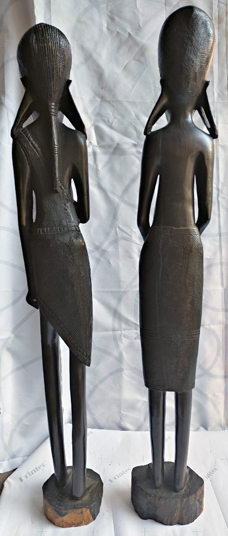 Afrikai vasfa szobrok