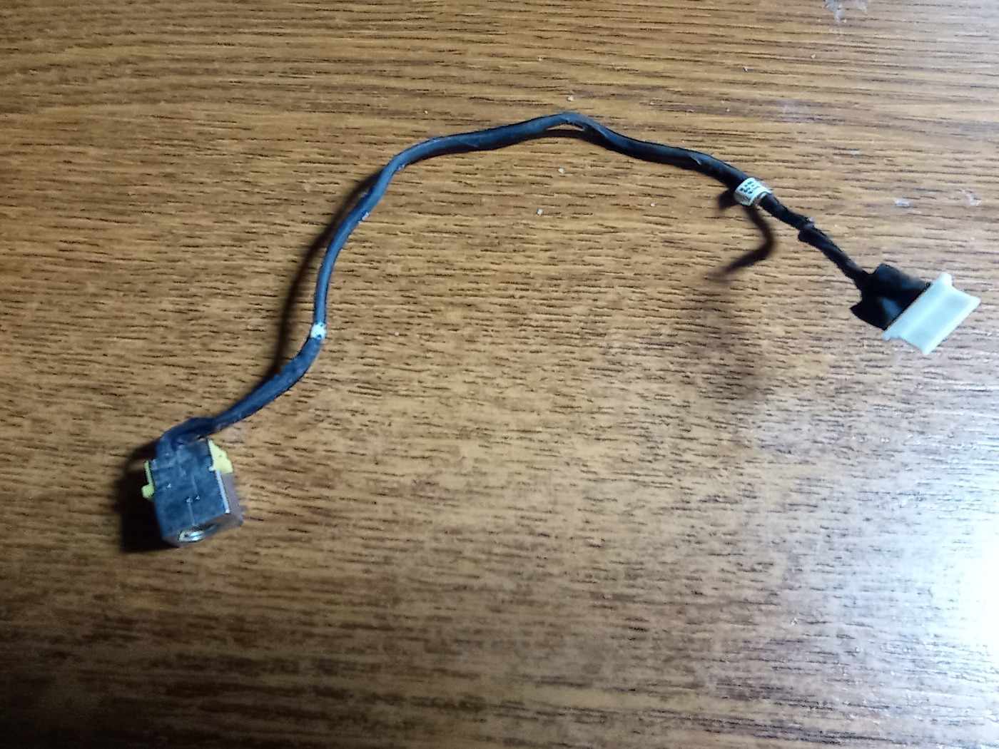 ACER Aspire E1-522 tápaljzat flexkábellel